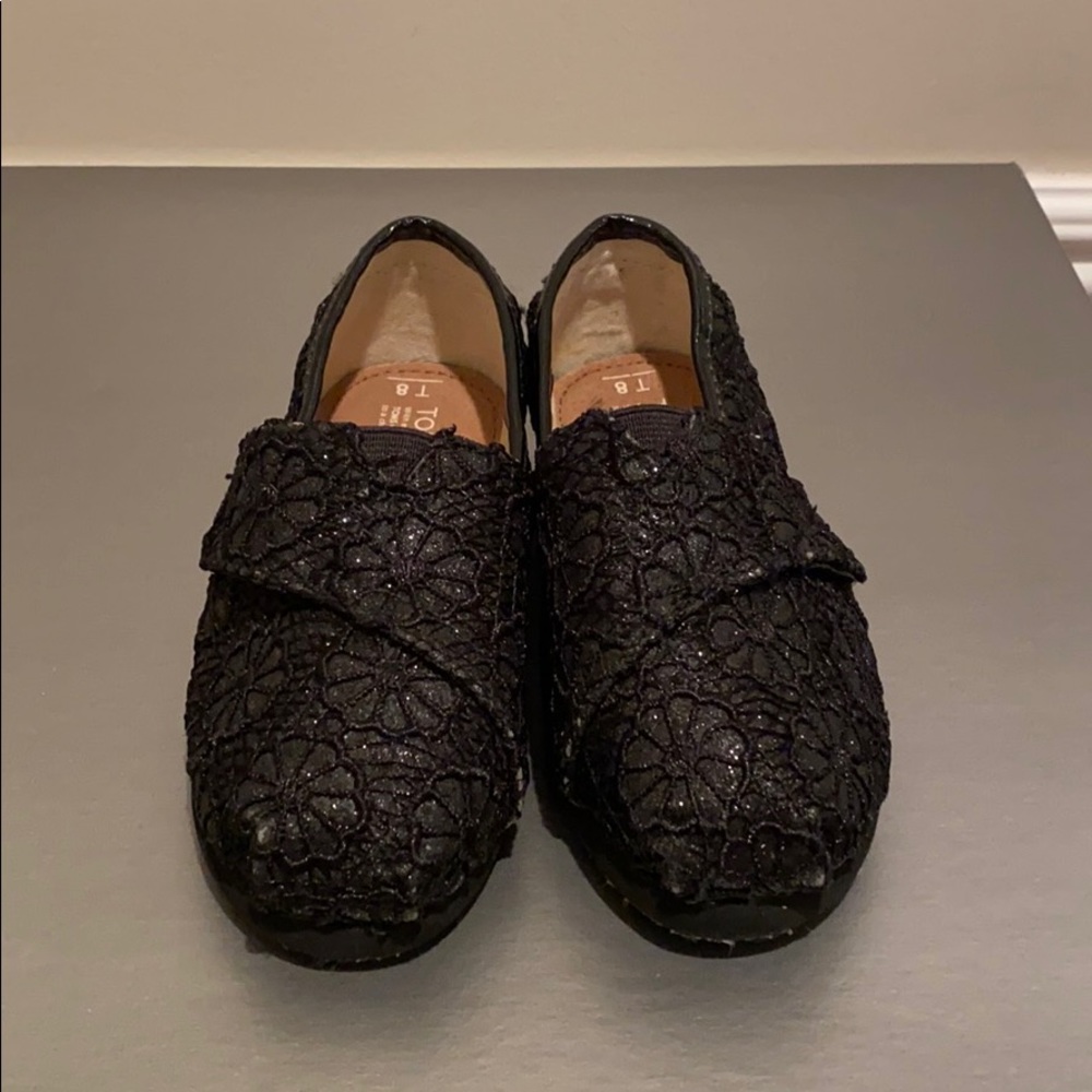 Toms shoes for girls